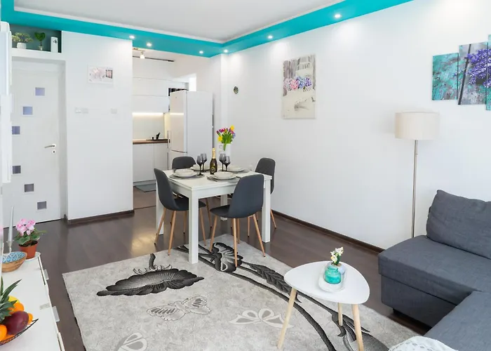 アパート Luxury 2br Retreat In