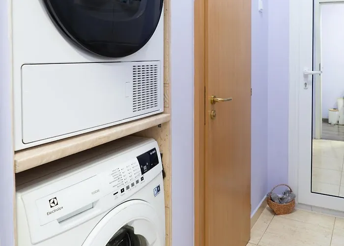 Luxury 2br Retreat In アパート