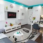 Luxury 2br Retreat In * فارنا