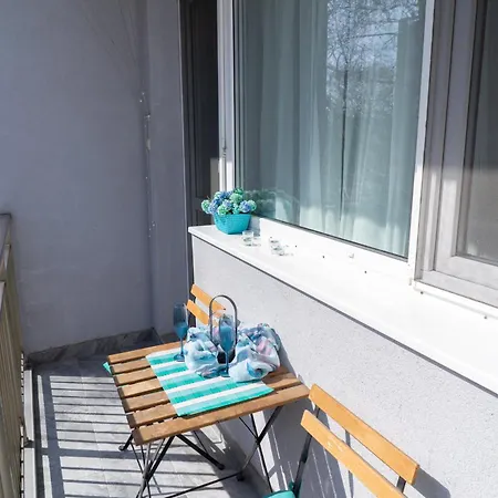 Luxury 2br Retreat In Apartment Varna